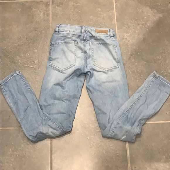 Lightwash mid rise garage jeans - Picture 2 of 6